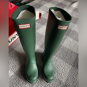Original Tall Hunter Boots Women’s Size 5 Brand New